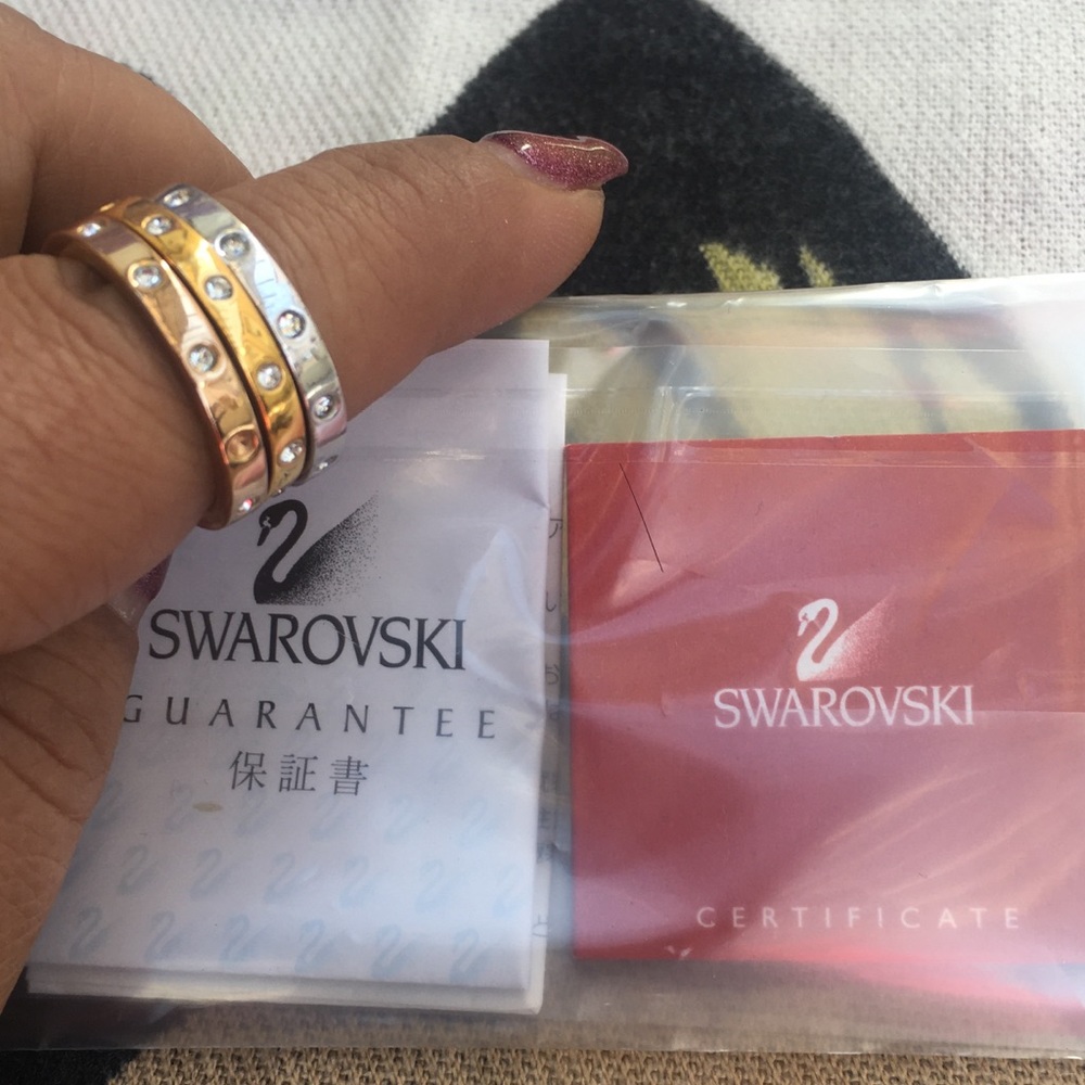 Preowned Swarovski Tri color band ring
